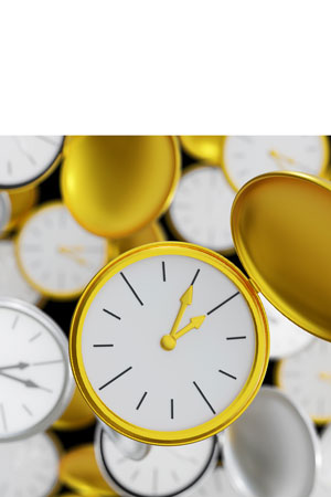 Taschenuhr in Gold zum Thema Zeit.